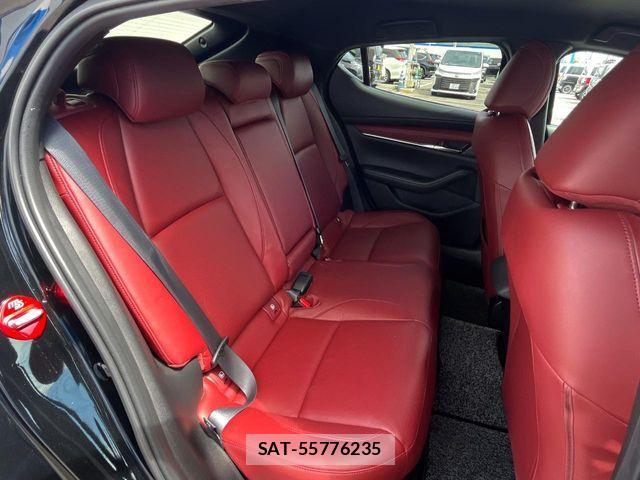 Mazda MAZDA3 2021-08 7221389-9