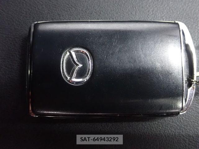 Mazda MAZDA3 2021-03 7221386-18