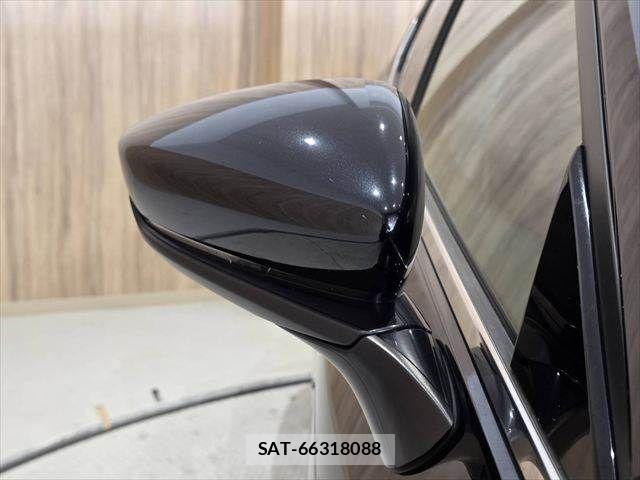 Mazda MAZDA3 2020-12 7251428-25