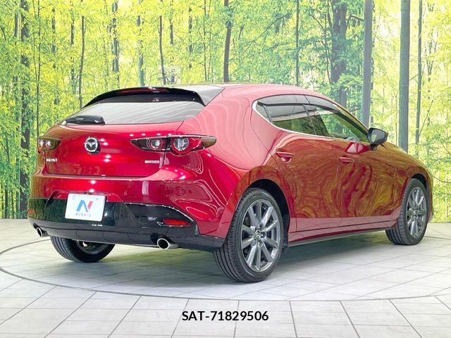 Mazda MAZDA3 2023-08 7272272-15