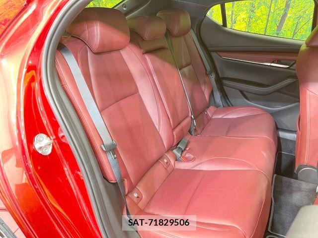 Mazda MAZDA3 2023-08 7272272-7