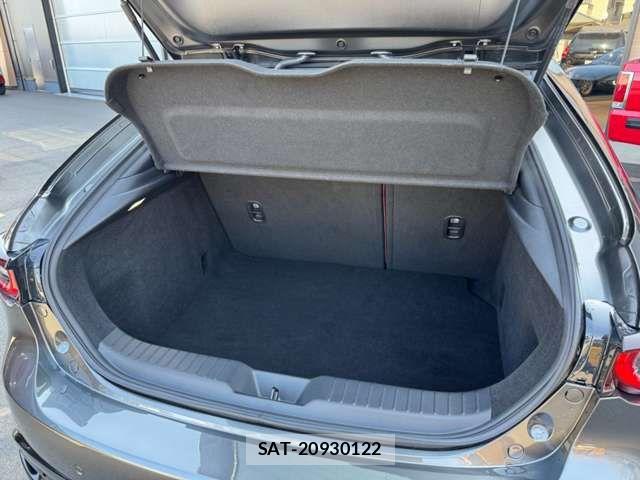 Mazda MAZDA3 2022-11 7328210-13