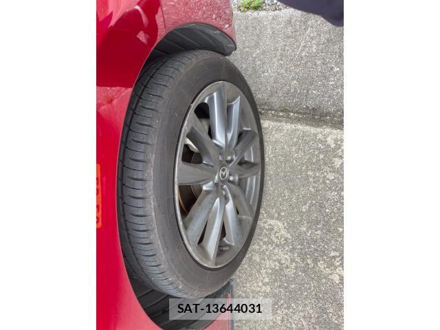Mazda MAZDA3 2019-07 7328215-11