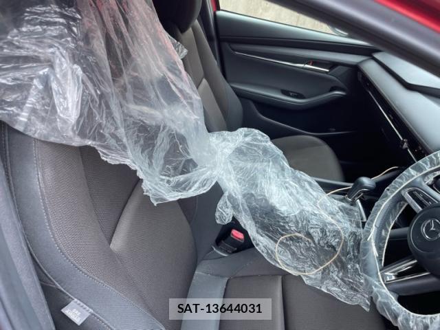 Mazda MAZDA3 2019-07 7328215-19