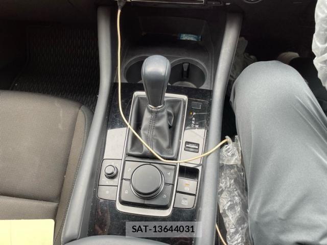 Mazda MAZDA3 2019-07 7328215-21
