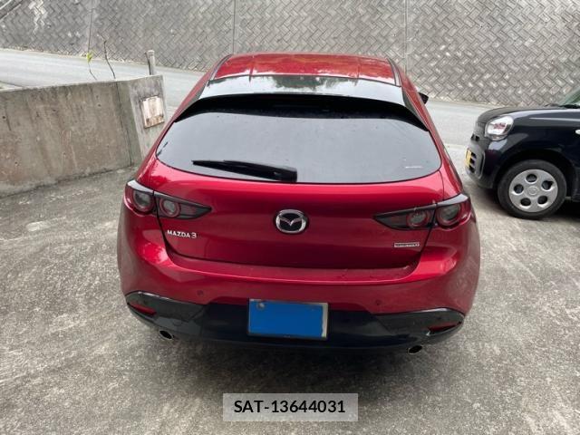 Mazda MAZDA3 2019-07 7328215-4