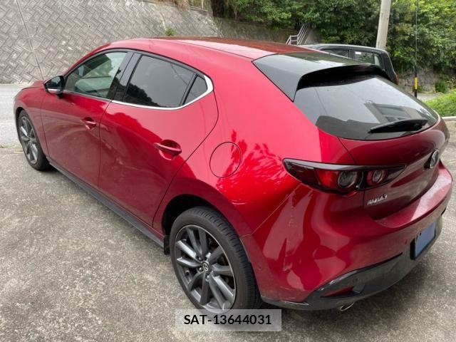 Mazda MAZDA3 2019-07 7328215-6
