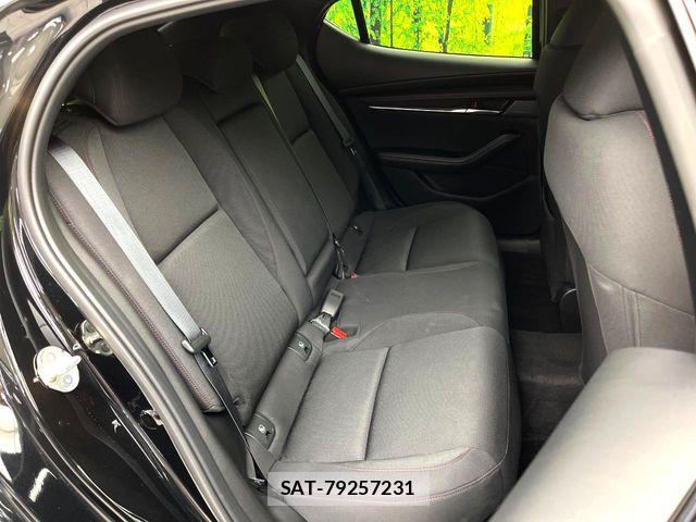 Mazda MAZDA3 2025-03 7328211-8