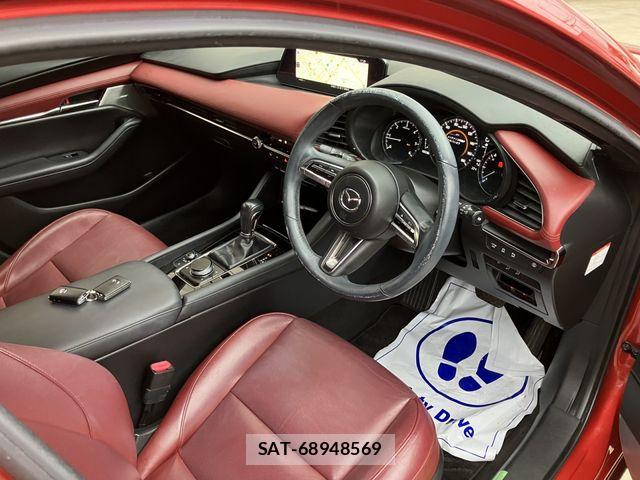 Mazda MAZDA3 2020-06 7328217-4
