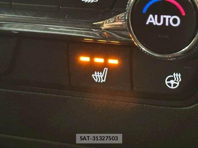 Mazda MAZDA3 2024-12 7358633-13