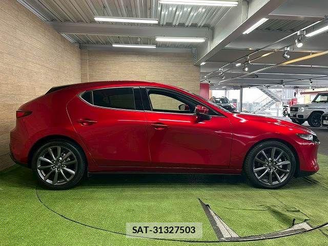 Mazda MAZDA3 2024-12 7358633-17