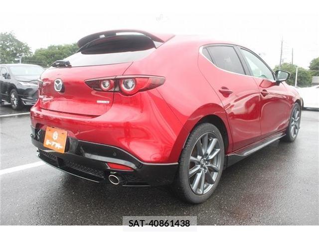 Mazda MAZDA3 2022-07 7358638-10