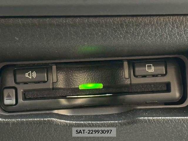 Mazda MAZDA3 2022-12 7358632-11