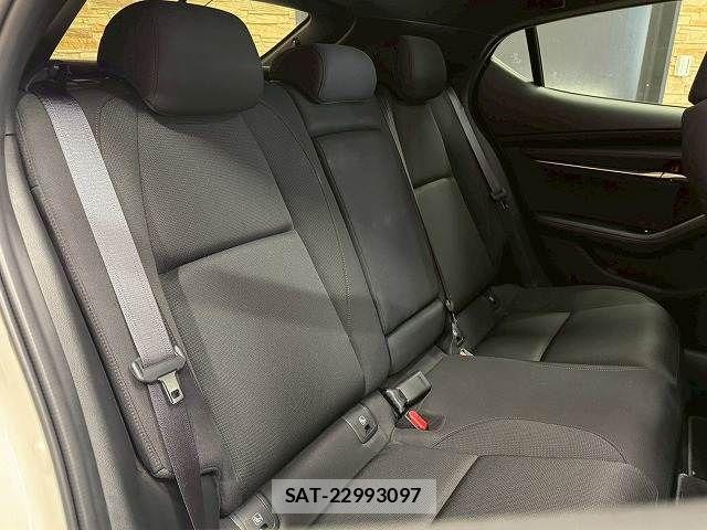 Mazda MAZDA3 2022-12 7358632-5
