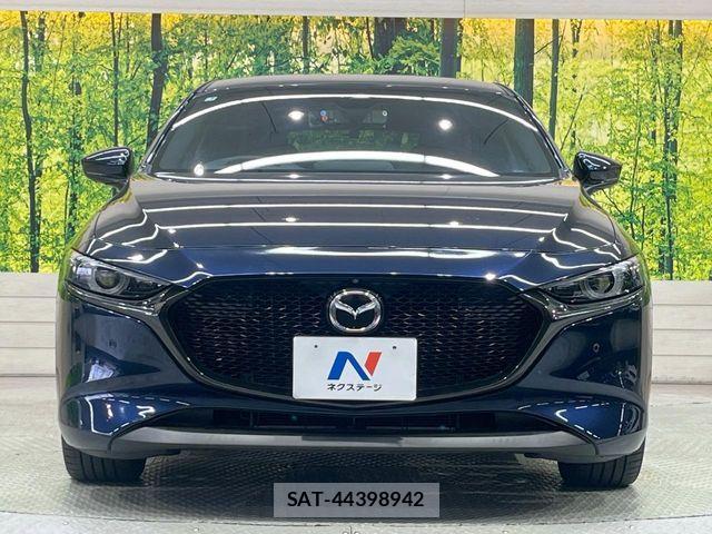 Mazda MAZDA3 2021-04 7358637-13