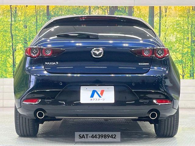 Mazda MAZDA3 2021-04 7358637-14