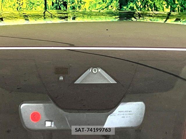 Mazda MAZDA3 2019-06 7358639-2