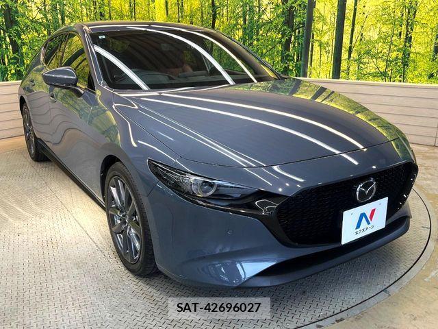 Mazda MAZDA3 2019-08 7358634-16