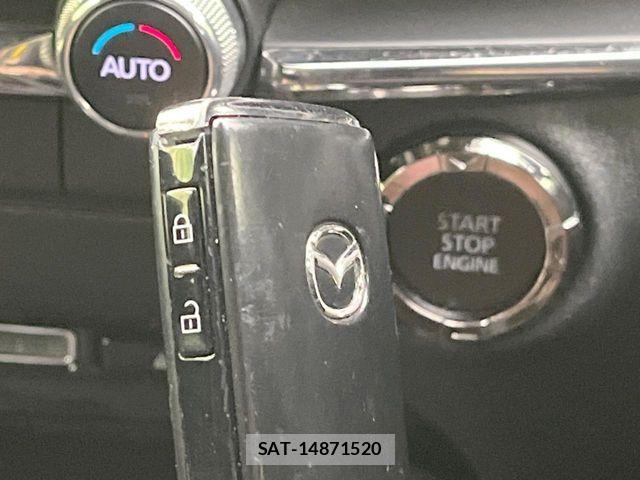 Mazda MAZDA3 2020-02 7358636-6