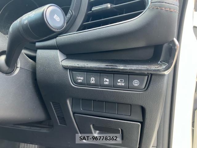 Mazda MAZDA3 2021-03 7358642-21