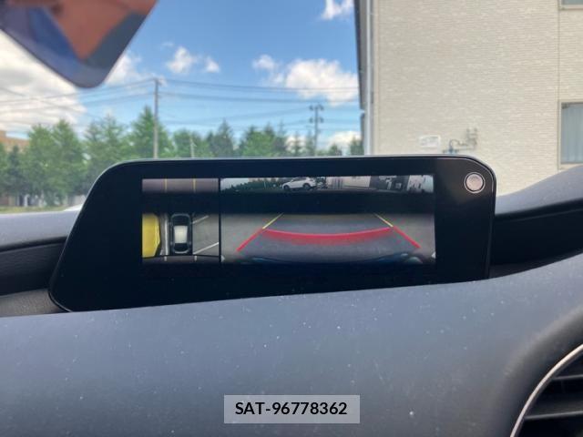 Mazda MAZDA3 2021-03 7358642-25