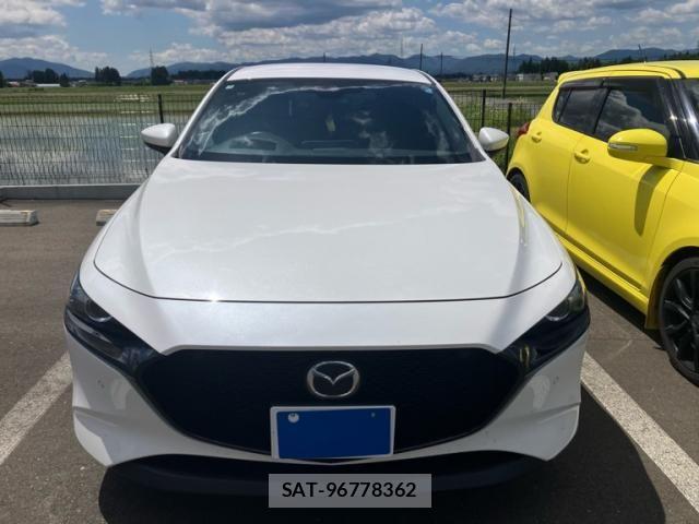 Mazda MAZDA3 2021-03 7358642-2