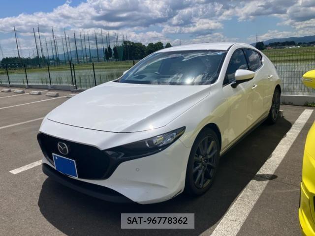 Mazda MAZDA3 2021-03 7358642-4