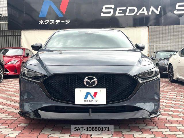 Mazda MAZDA3 2022-03 7358635-13
