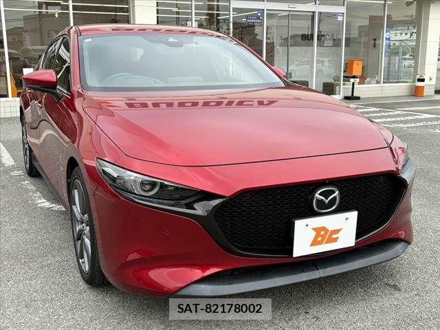 Mazda MAZDA3 2019-06 7358640-9