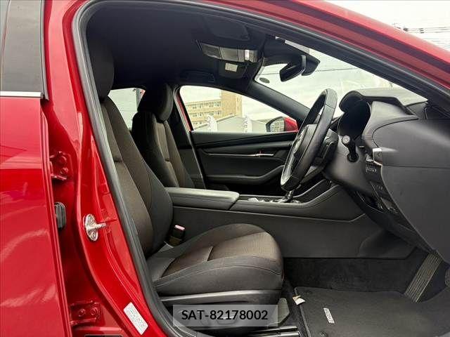Mazda MAZDA3 2019-06 7358640-15