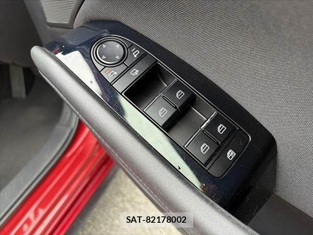 Mazda MAZDA3 2019-06 7358640-28