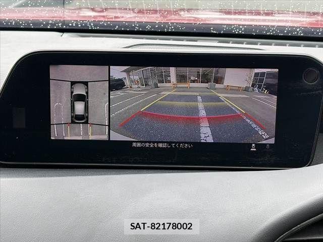 Mazda MAZDA3 2019-06 7358640-2