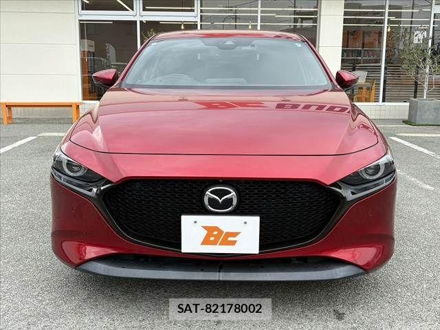 Mazda MAZDA3 2019-06 7358640-8