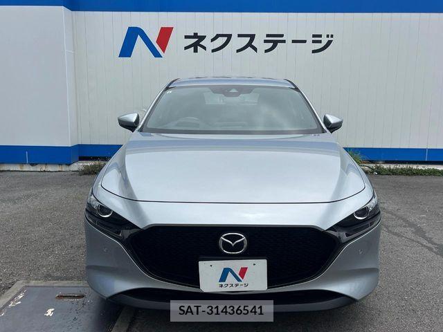 Mazda MAZDA3 2022-06 7392792-13