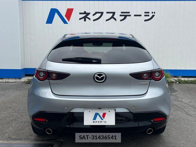 Mazda MAZDA3 2022-06 7392792-14