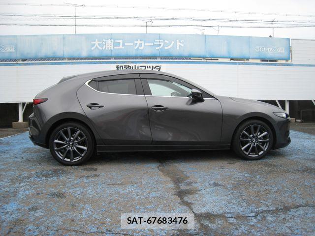 Mazda MAZDA3 2024-09 7392793-10