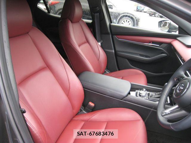 Mazda MAZDA3 2024-09 7392793-15