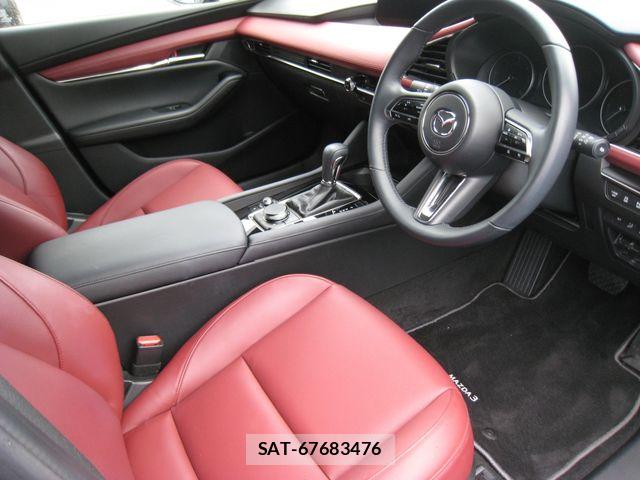 Mazda MAZDA3 2024-09 7392793-1