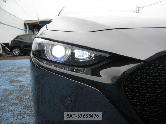Mazda MAZDA3 2024-09 7392793-26