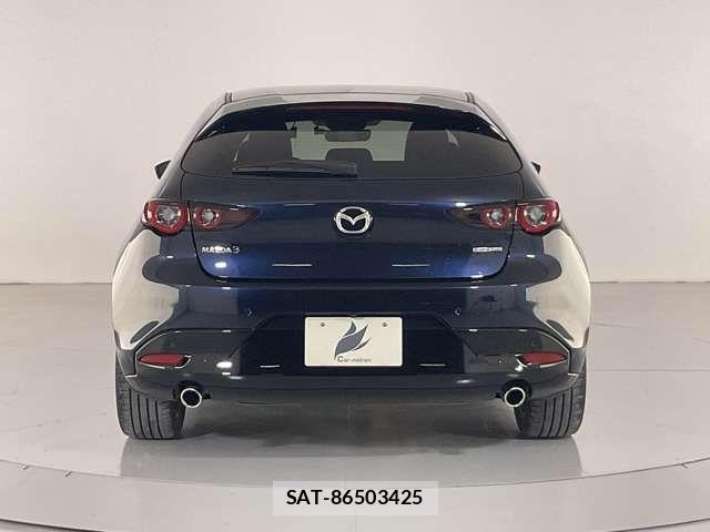 Mazda MAZDA3 2023-12 7392790-4