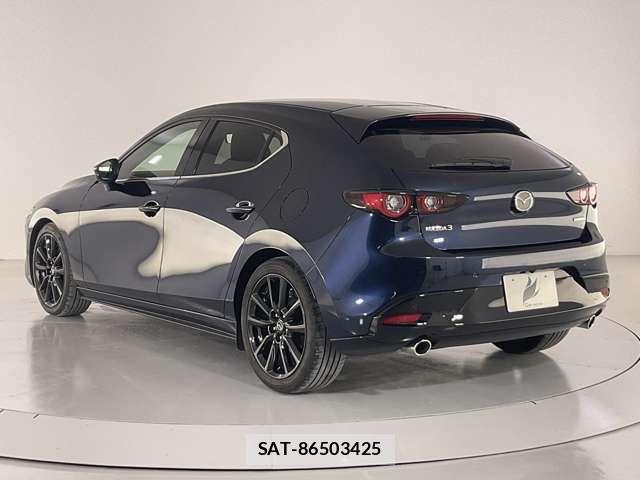 Mazda MAZDA3 2023-12 7392790-3