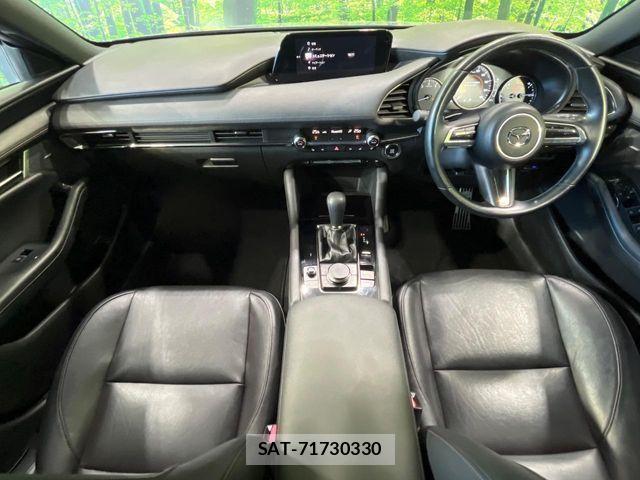 Mazda MAZDA3 2019-07 7392796-1