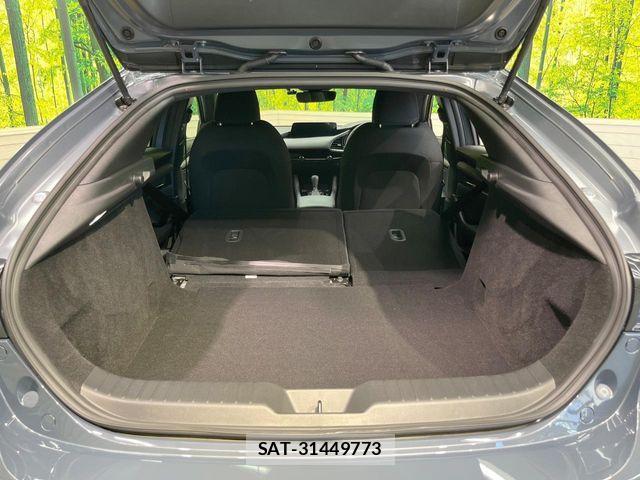 Mazda MAZDA3 2025-06 7392794-9