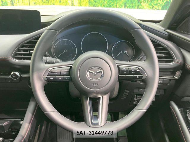 Mazda MAZDA3 2025-06 7392794-10