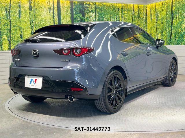 Mazda MAZDA3 2025-06 7392794-16