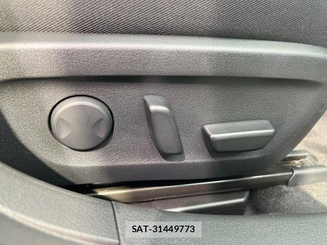 Mazda MAZDA3 2025-06 7392794-4