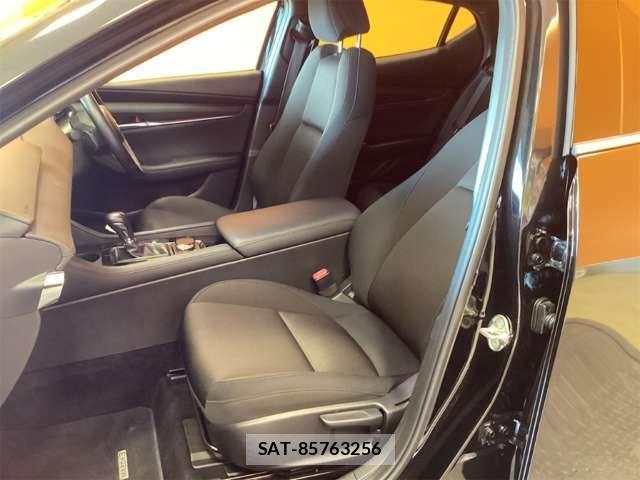 Mazda MAZDA3 2021-03 7455587-19