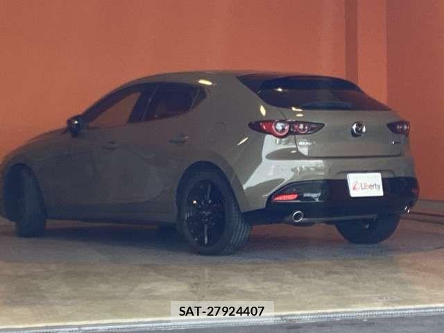 Mazda MAZDA3 2024-07 7455581-11