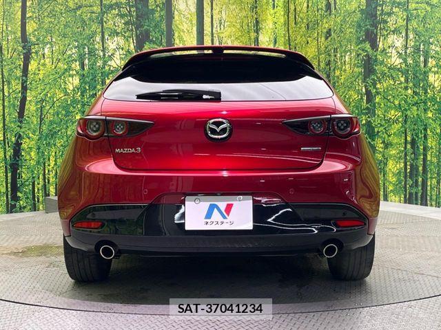 Mazda MAZDA3 2019-07 7455591-14