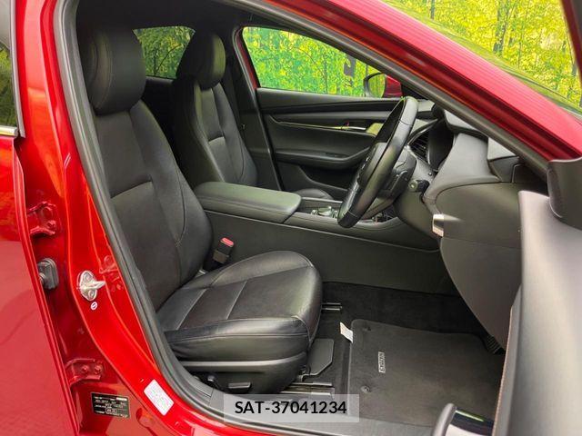 Mazda MAZDA3 2019-07 7455591-7